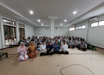 Sosialisasi PMB Fakultas Sains dan Teknologi UIN Walisongo Digelar di SMA Yanbu’ul Qur’an Pati